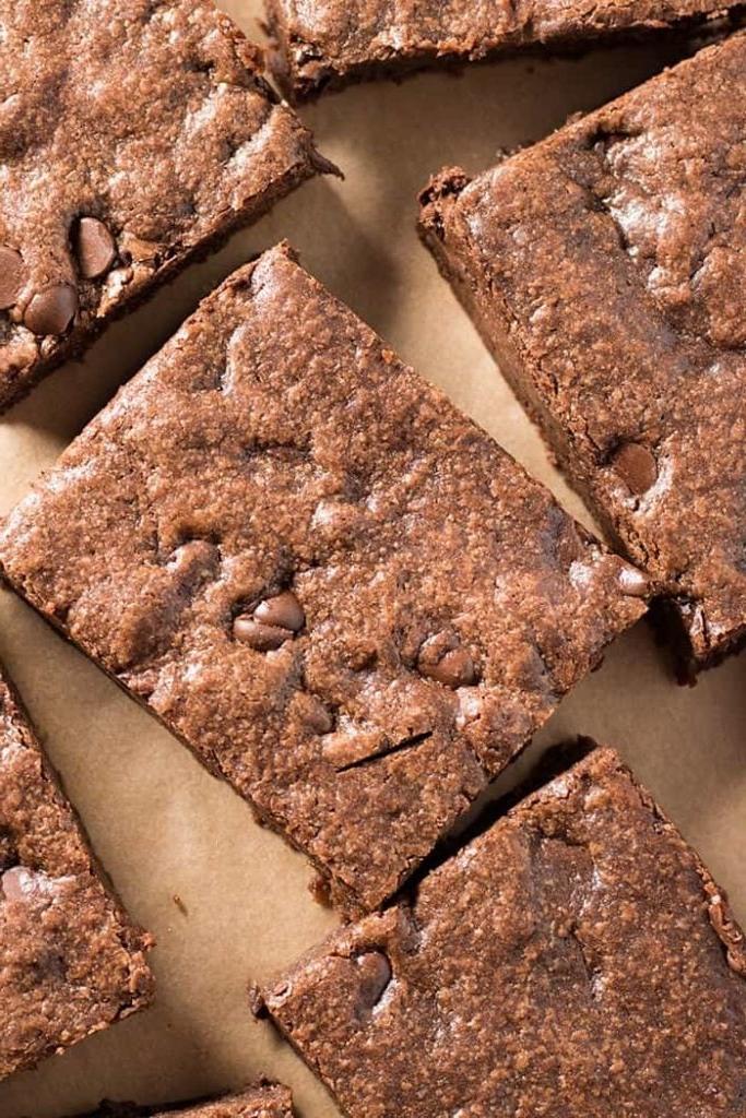 brownies facili in una ciotola