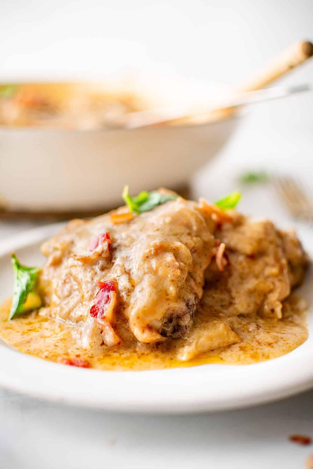 **Pollo in Umido in Padella Unica** 2 Pollo Affogato Cremoso in Padella Unica con pancetta e salsa ricca