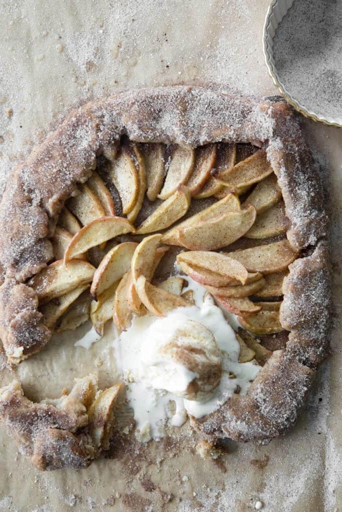 galette di mele con gelato