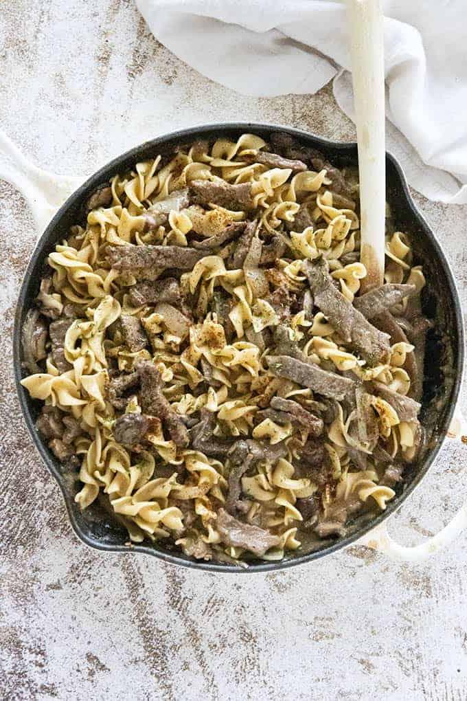 Manzo Stroganoff nella padella
