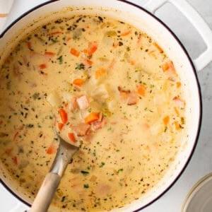 zuppa di patate e prosciutto