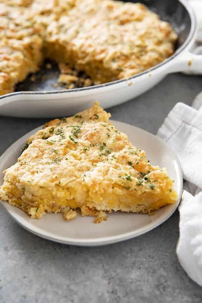 pane al formaggio e aglio cotto in padella