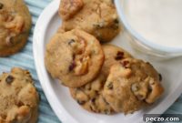 Sweet Fruitcake Cookie Bites
