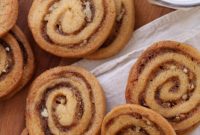 Cinnamon Bun Swirl Cookies