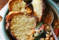 Tuscan Bread and White Bean Soup