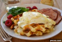 Waffle Benedict