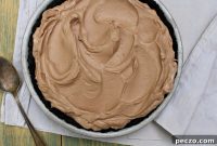 Dreamy Chocolate Marshmallow Pie