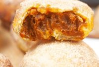 Air Fryer Pumpkin Pie Poppers