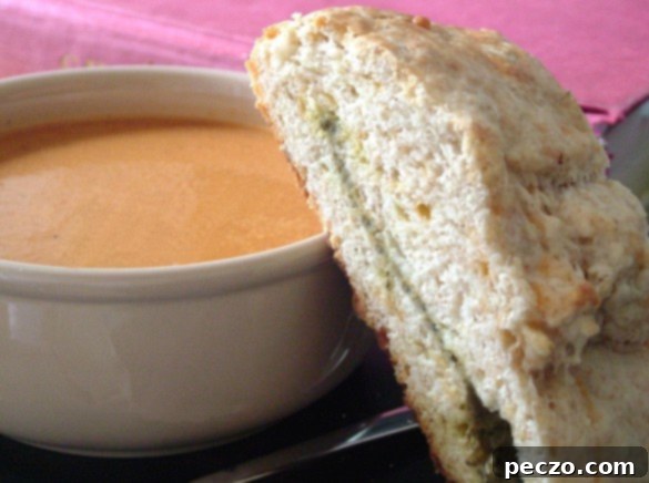 Tomato+soup+&+scone