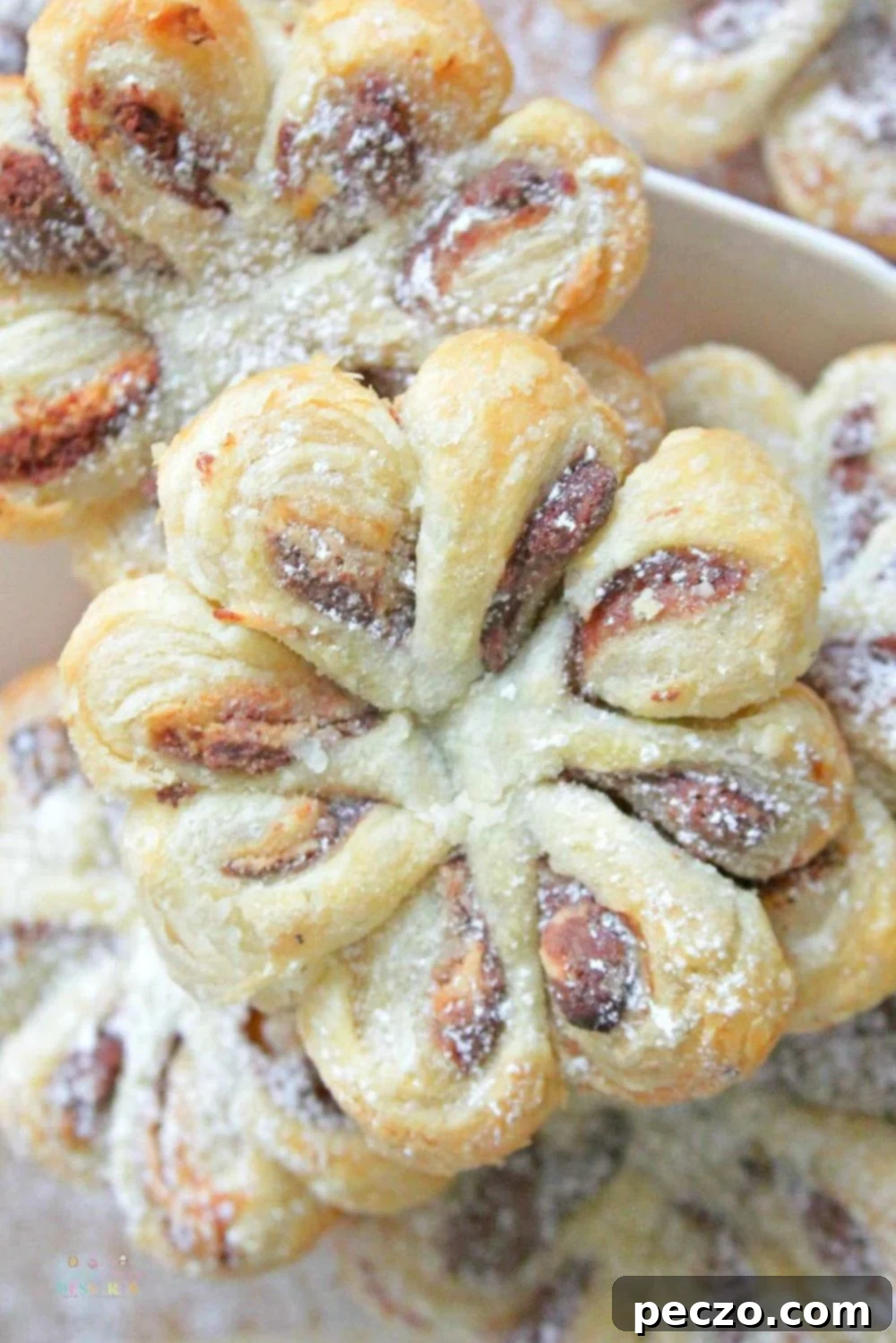 Puff pastry desserts with Nutella