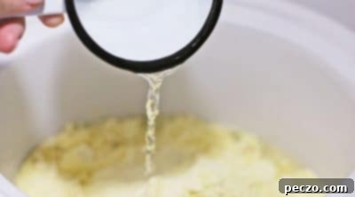 Mixing cake batter in slow cooker