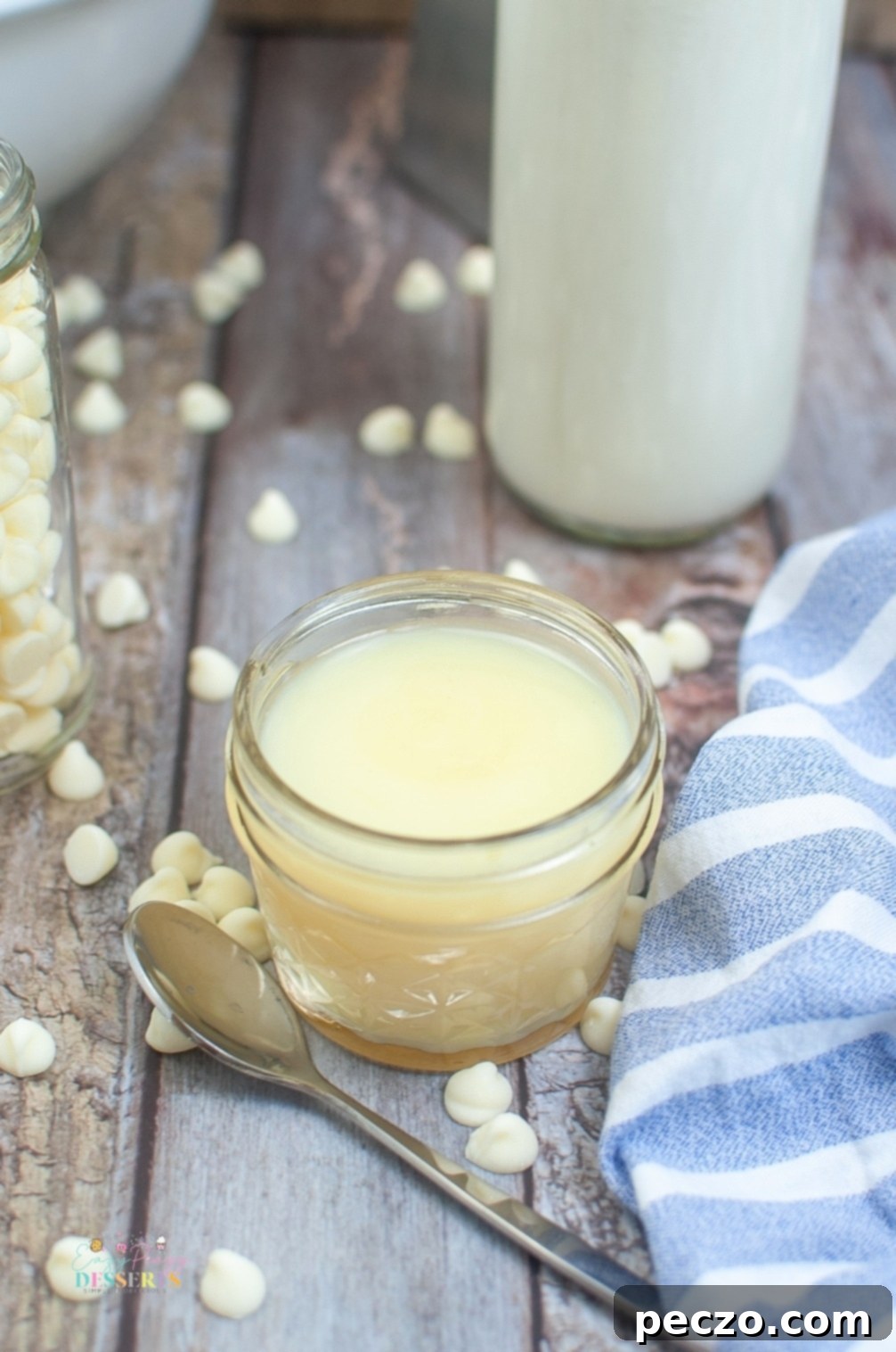 White chocolate sauce for various uses
